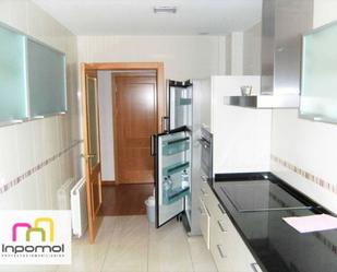 Kitchen of Apartment for sale in Badajoz Capital  with Air Conditioner