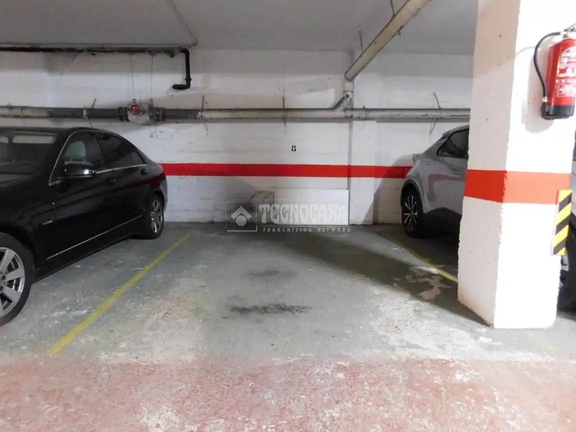Parking de Piso en venta en Zaragoza con Aire acondicionado, Calefacción y Terraza