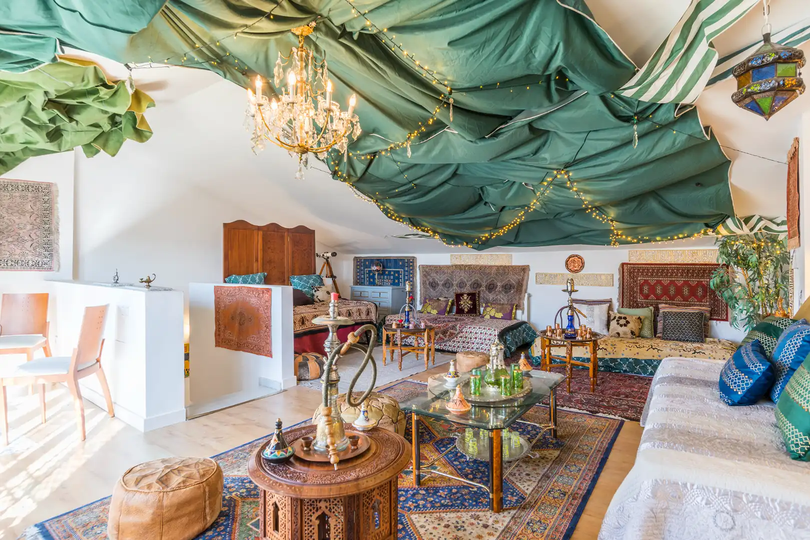 Sala d'estar de Casa adosada en venda en San Agustín del Guadalix amb Aire condicionat, Calefacció i Jardí privat