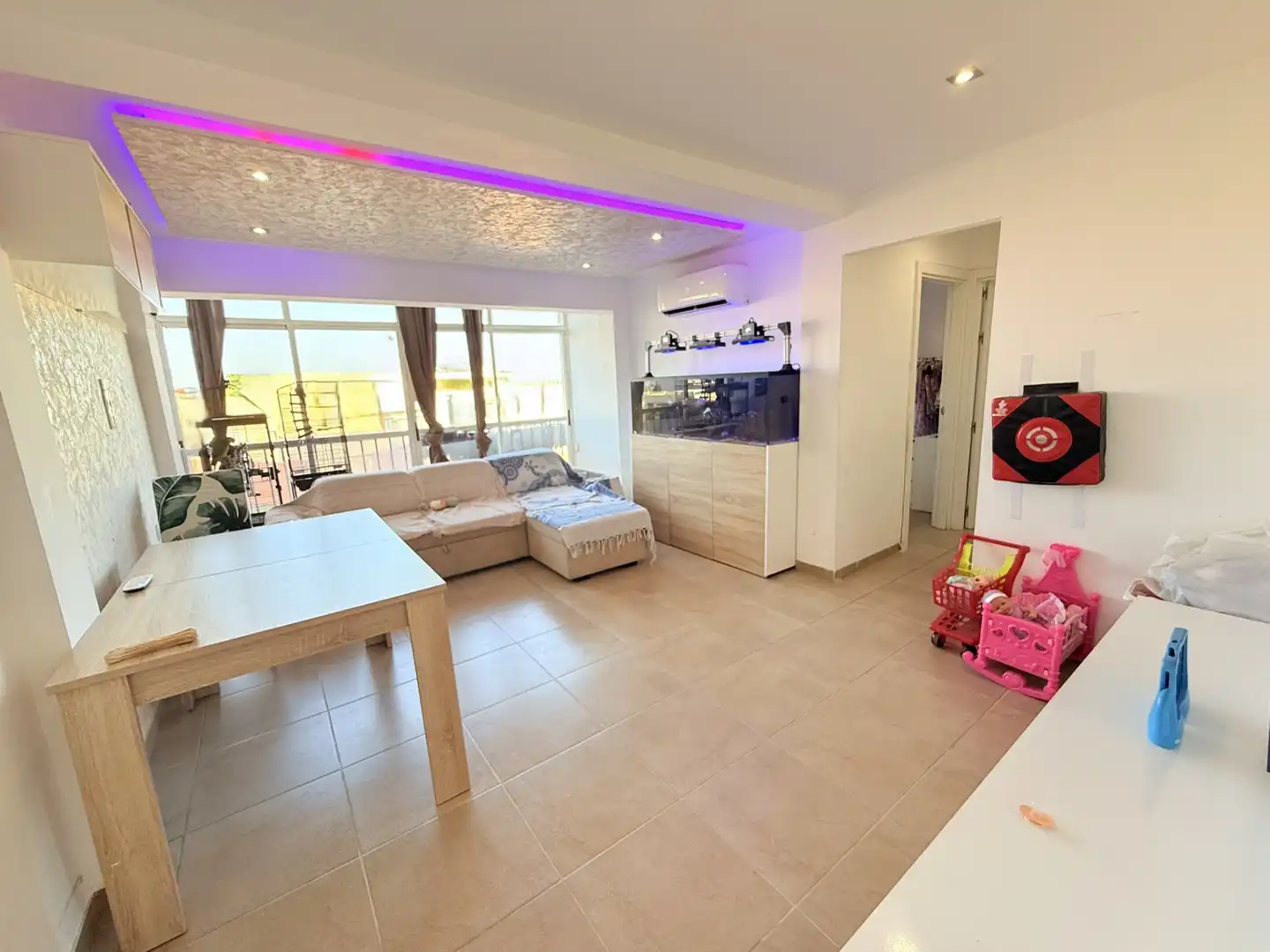 Living room of Flat for sale in  Palma de Mallorca  with Air Conditioner, Furnished and Home automation