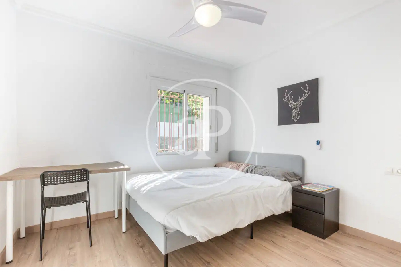 Bedroom of Houses for sale in Chiva  with Air Conditioner, Heating and Private garden