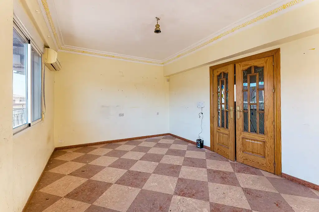 Piso en venta en Guadix, Granada