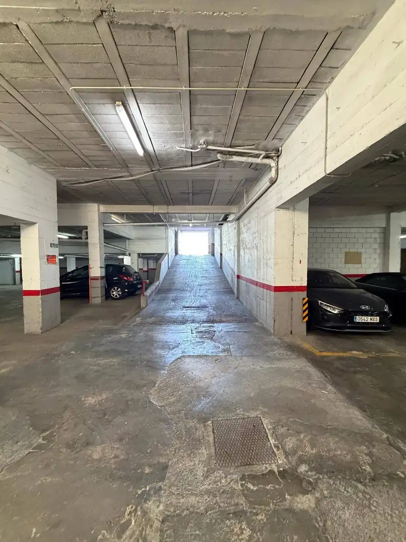 Einzelparkplatz zum Verkauf in Centro, imagen 2