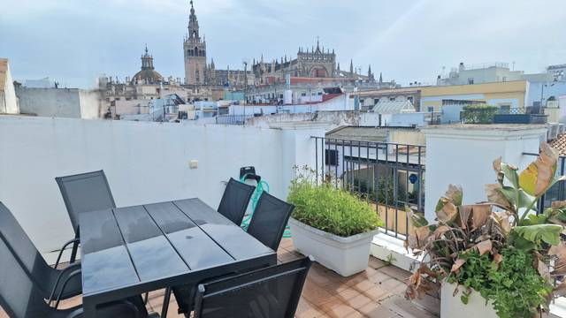Apartamento en Alquiler en Calle García de Vinuesa en Arenal - Museo