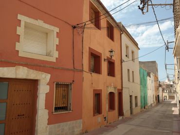 Casa amb balcó en venda a Roda de Barà