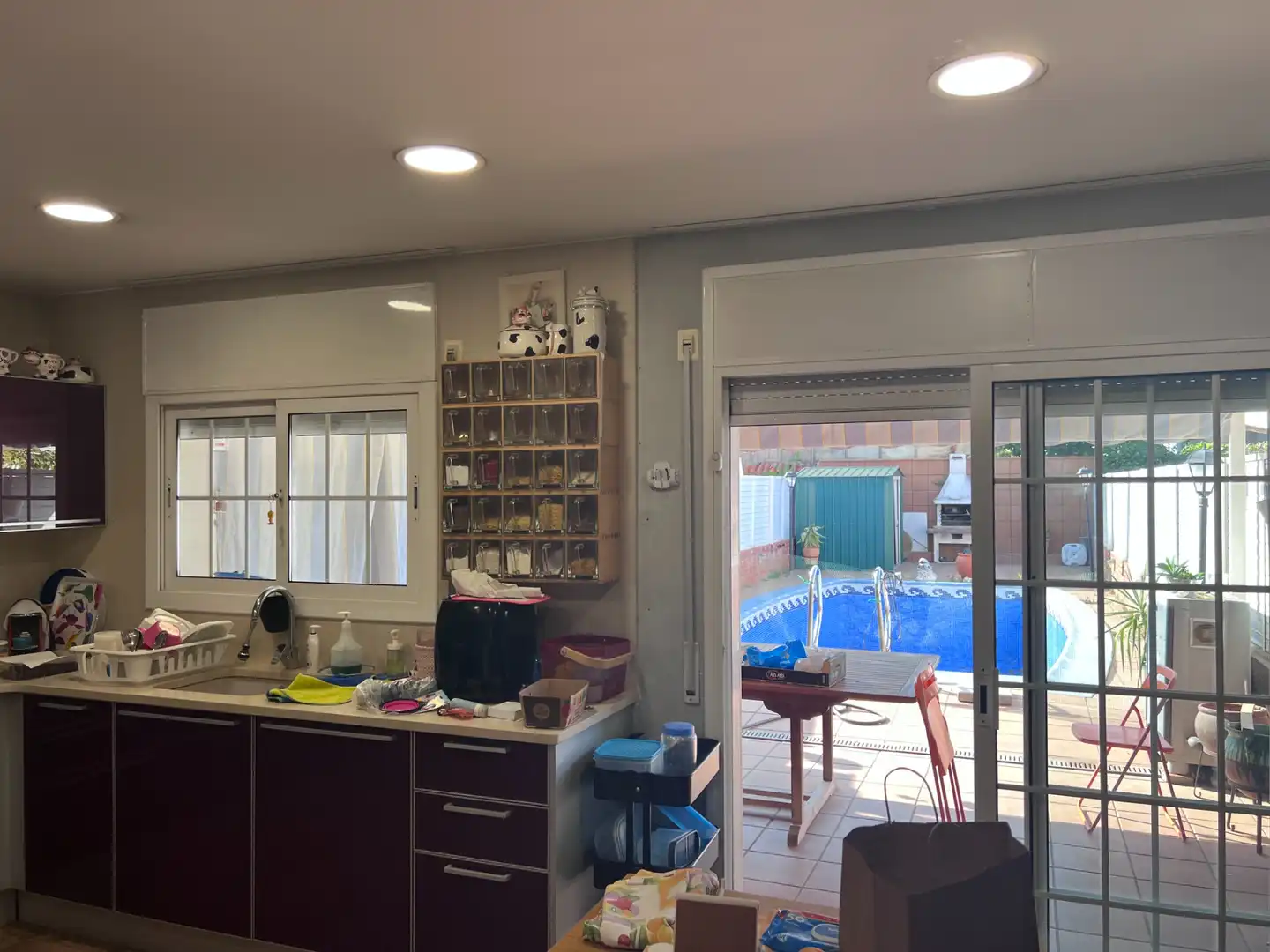 Cuina de Casa adosada en venda en Premià de Mar amb Calefacció, Jardí privat i Terrassa