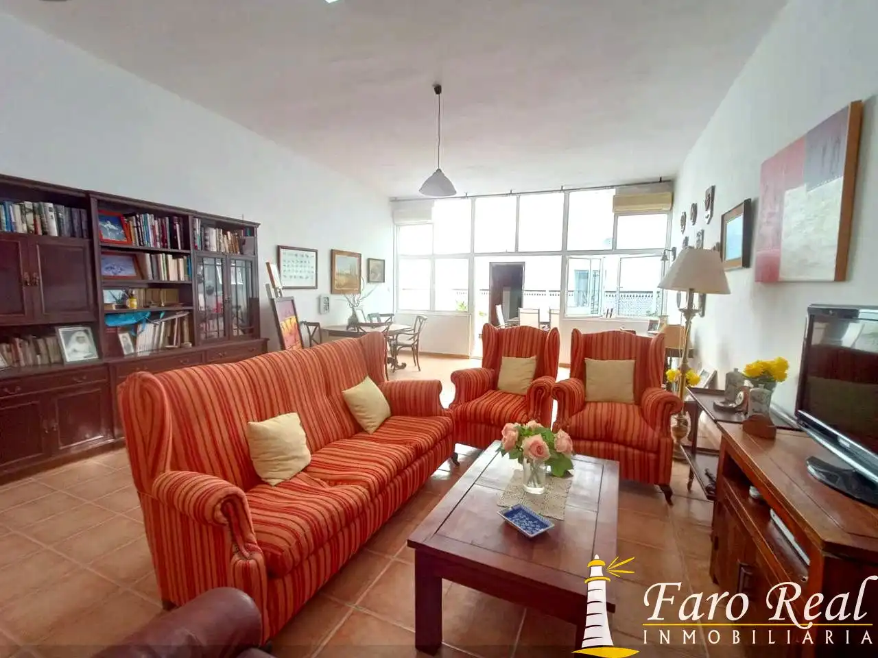 Living room of Detached homes for sale in Sanlúcar de Barrameda  with Terrace