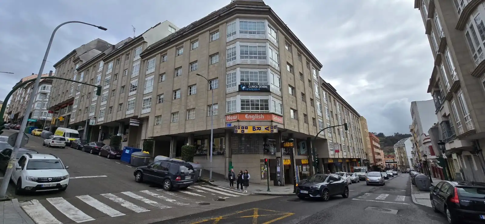 Commercial properties for rent in Rúa Doctor José Fariña, Betanzos