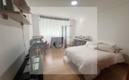 Bedroom of Flat for sale in Fuenlabrada