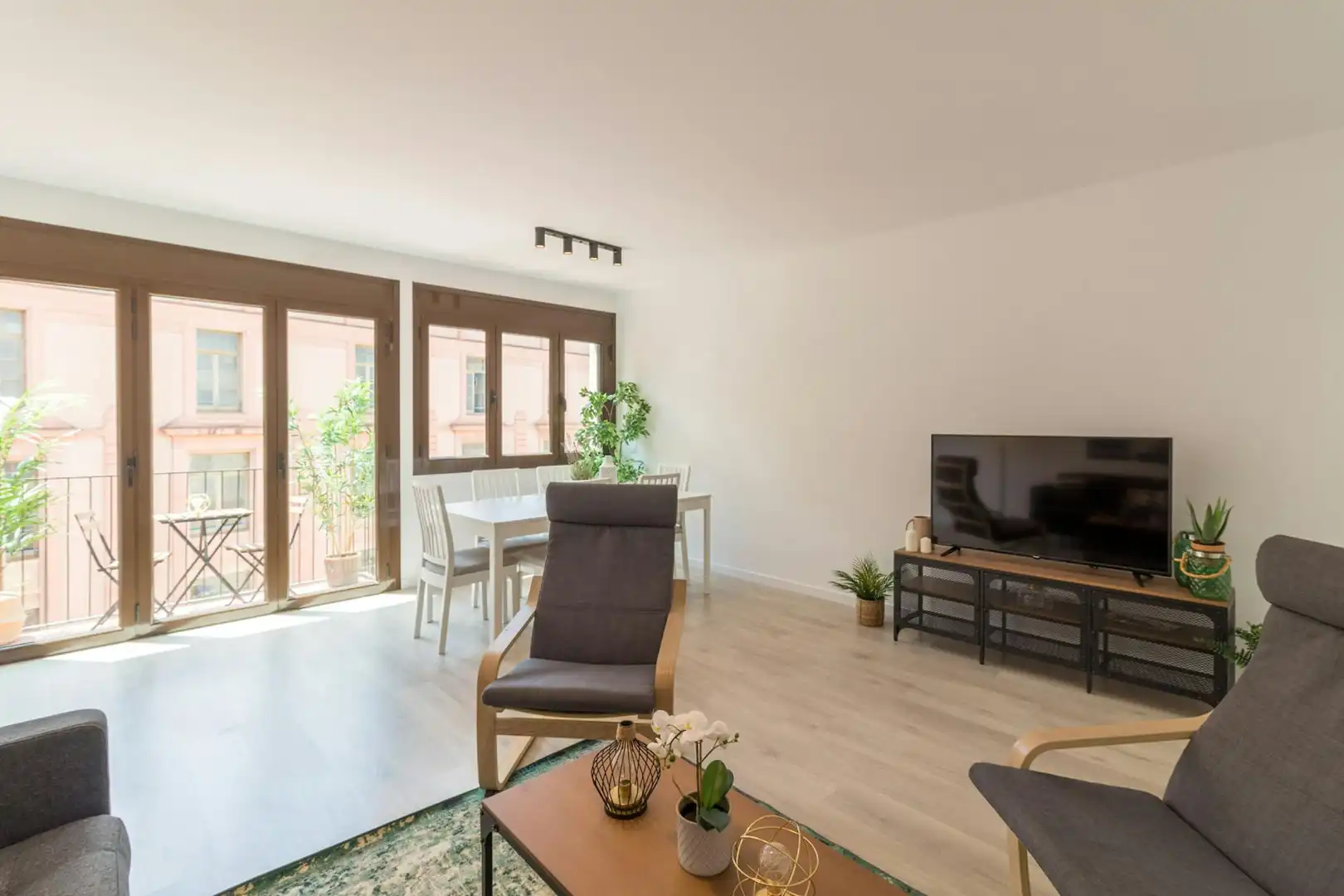 Sala d'estar de Pis de lloguer en Barcelona amb Aire condicionat, Moblat i Rentadora