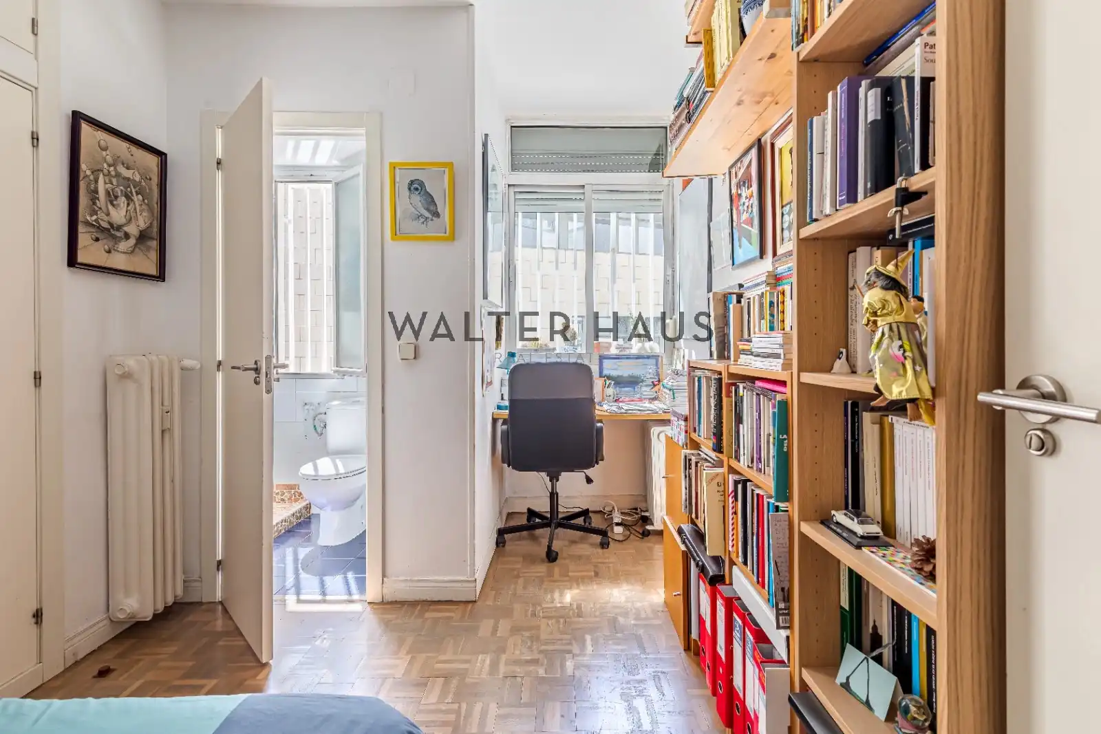 Bedroom of Flat for sale in Madrid  with Air Conditioner, Heating and Storage room