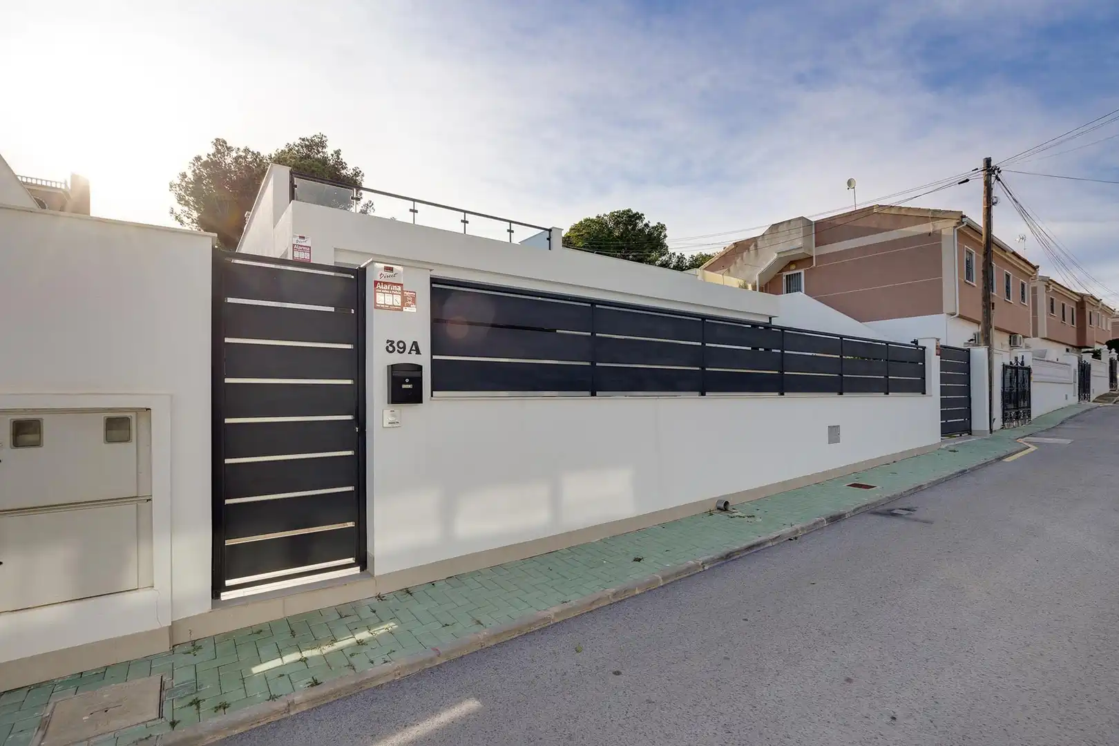 Vista exterior de Casa o chalet en venta en Pilar de la Horadada con Terraza