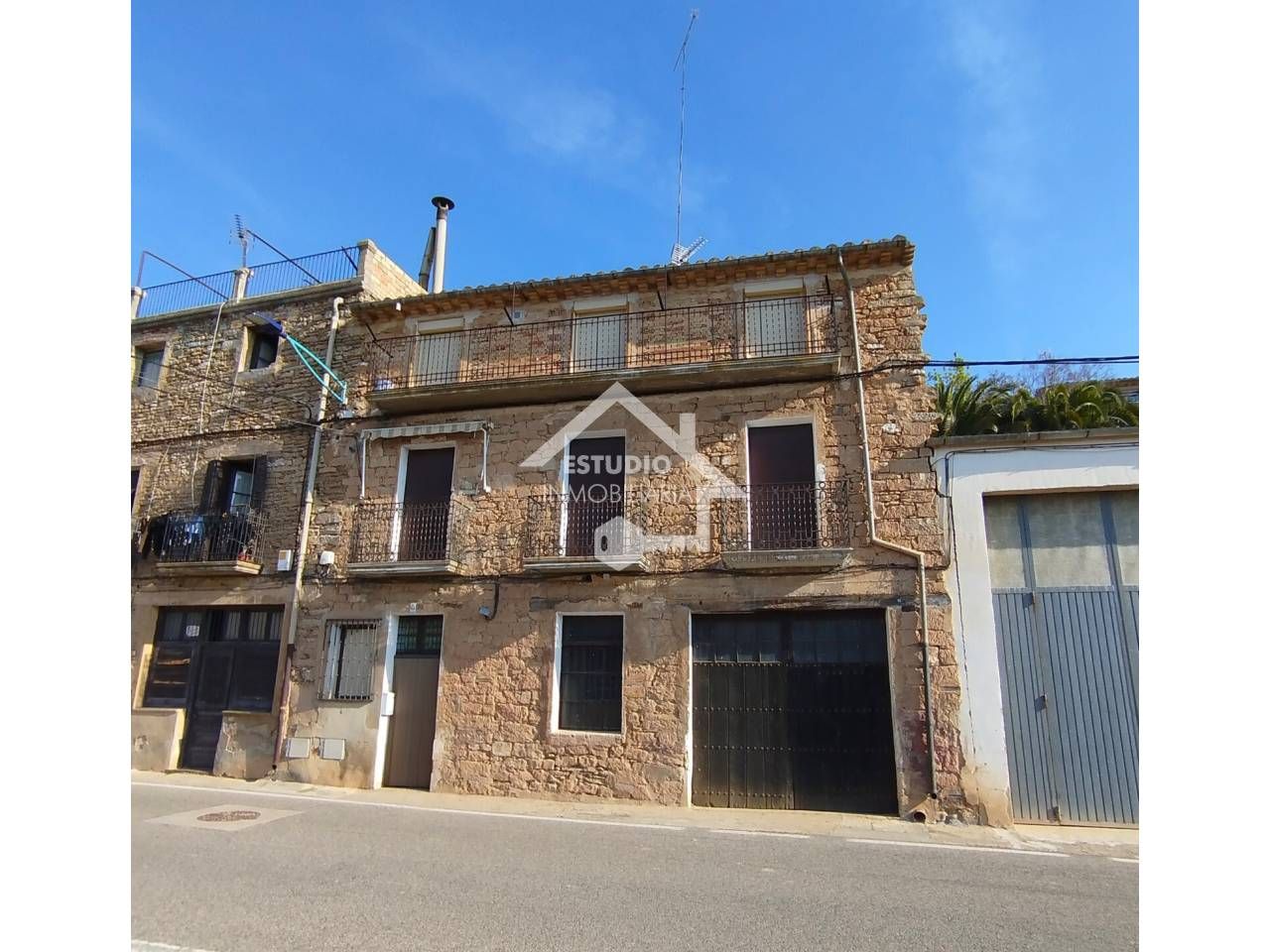 Vista exterior de Casa o xalet en venda en Lazagurría amb Calefacció