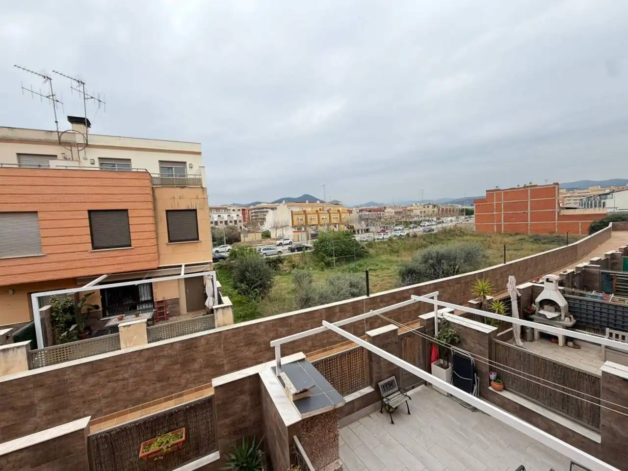 Terrassa de Casa adosada en venda en Onda amb Aire condicionat, Calefacció i Terrassa
