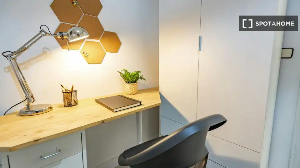 Room in Arapiles