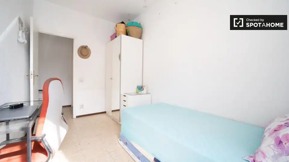 Room in Valdezarza
