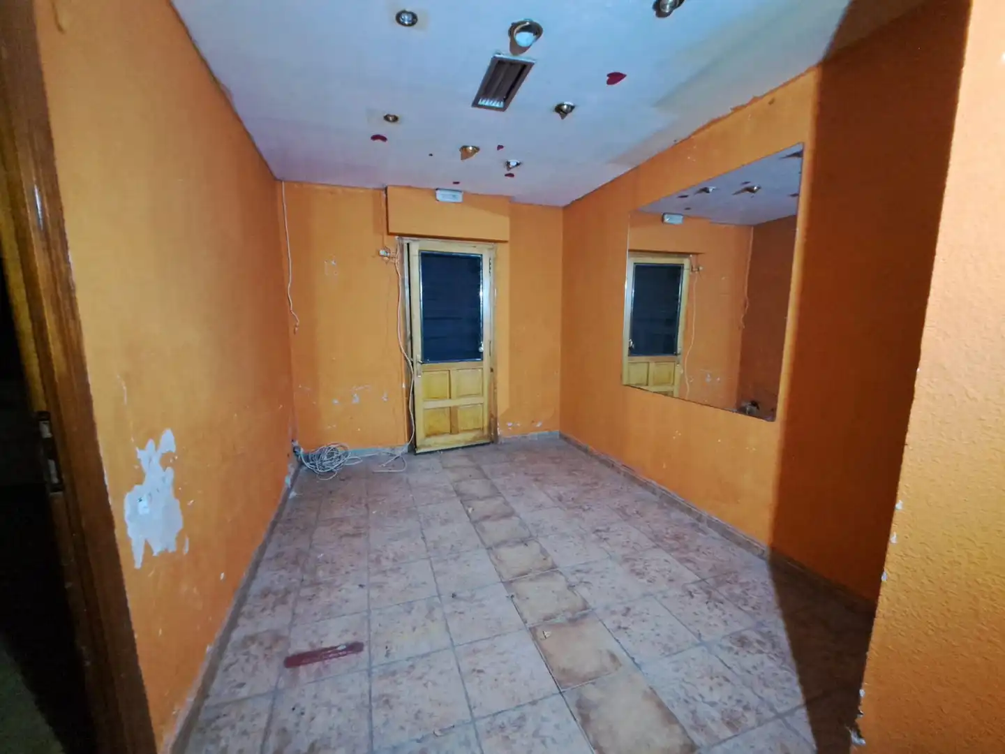 Business premises for sale in Calle de San Blas, imagen 8