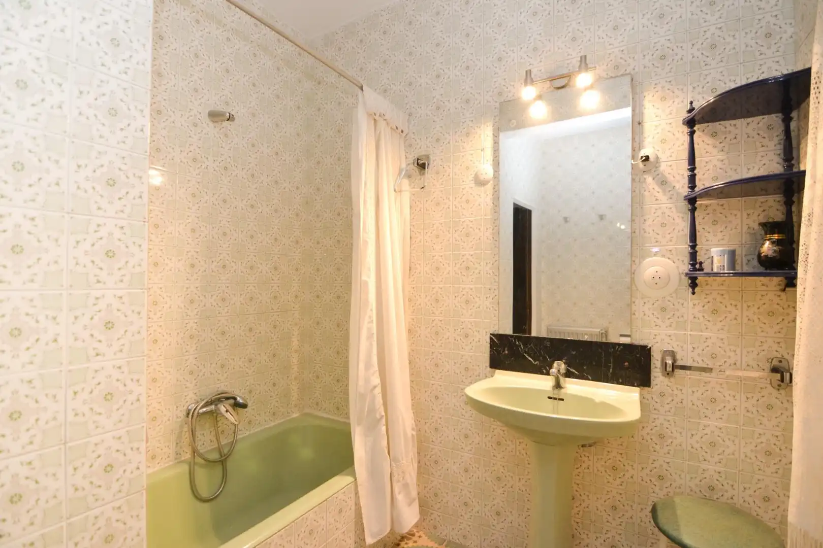 Baño de Casa o chalet en venta en Escalona con Jardín privado, Terraza y Trastero