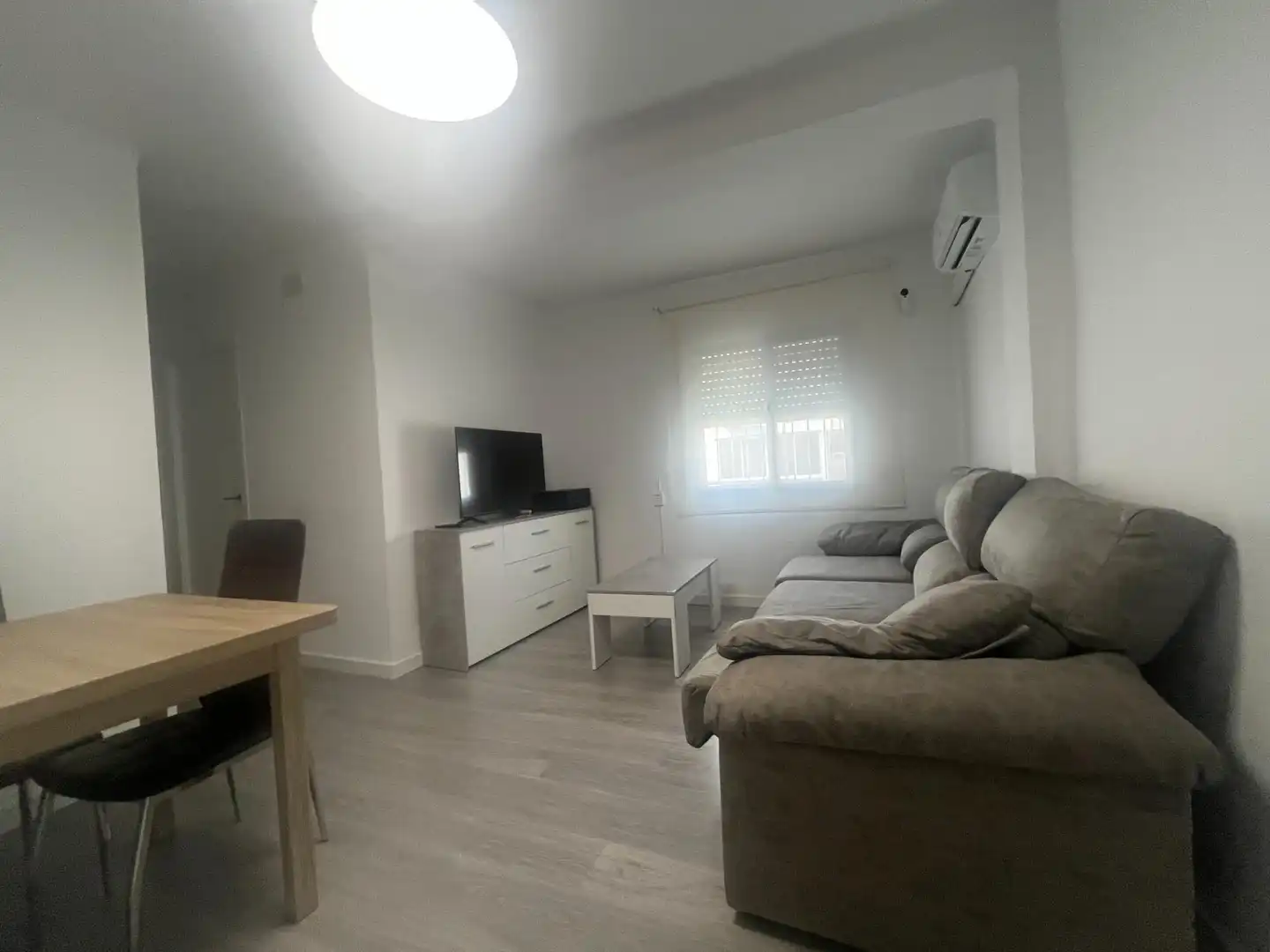 Sala d'estar de Pis en venda en Jerez de la Frontera amb Aire condicionat