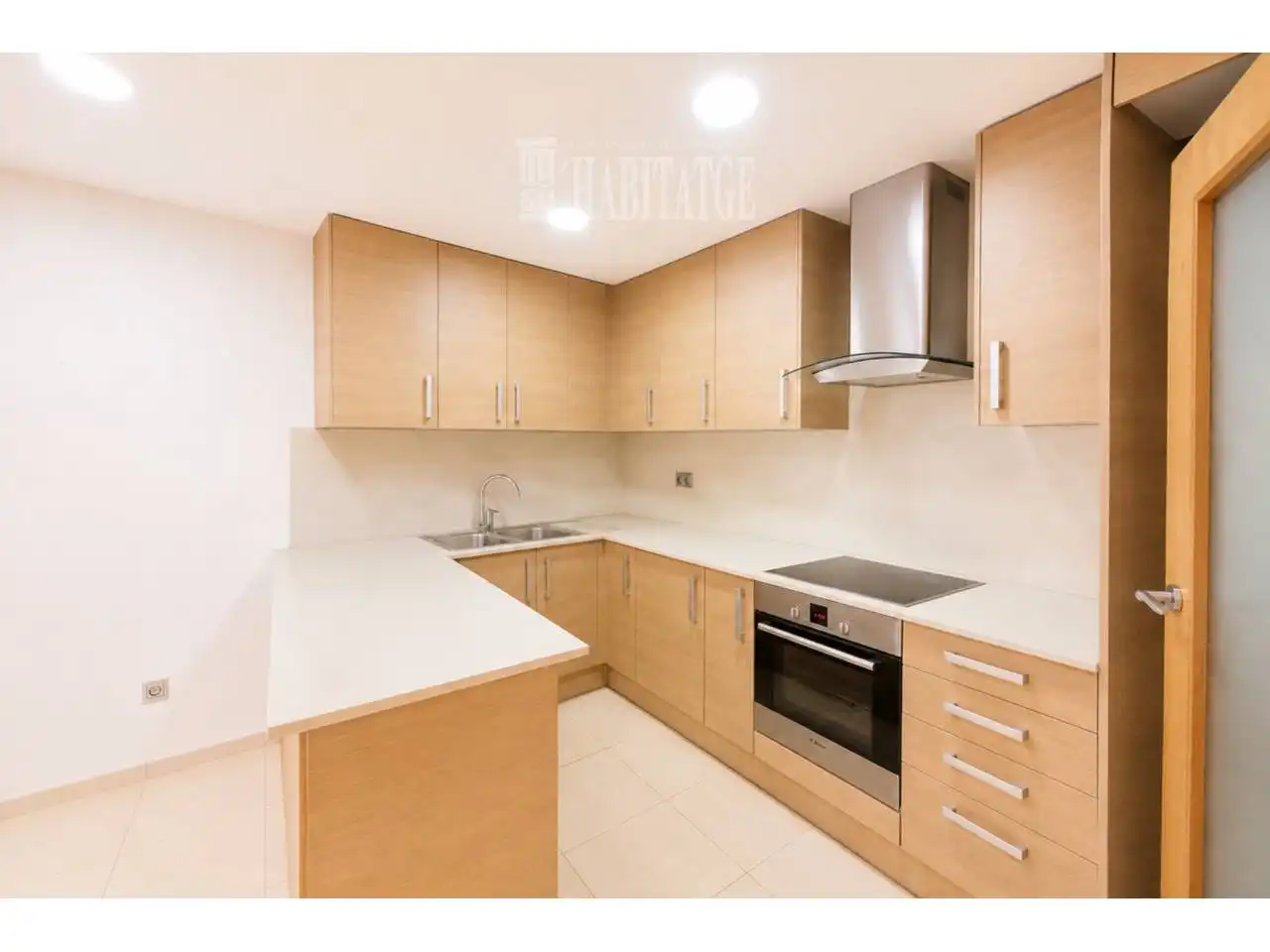Cocina de Piso en venta en Manlleu con Aire acondicionado, Calefacción y Terraza