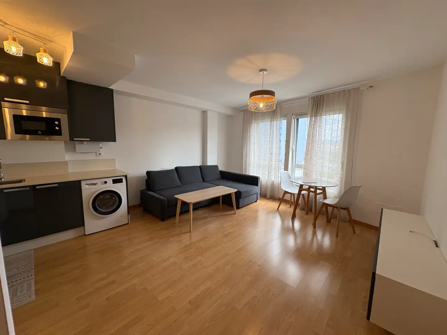 Flat for rent in Plaza de Tranvías, Alto del Castaño