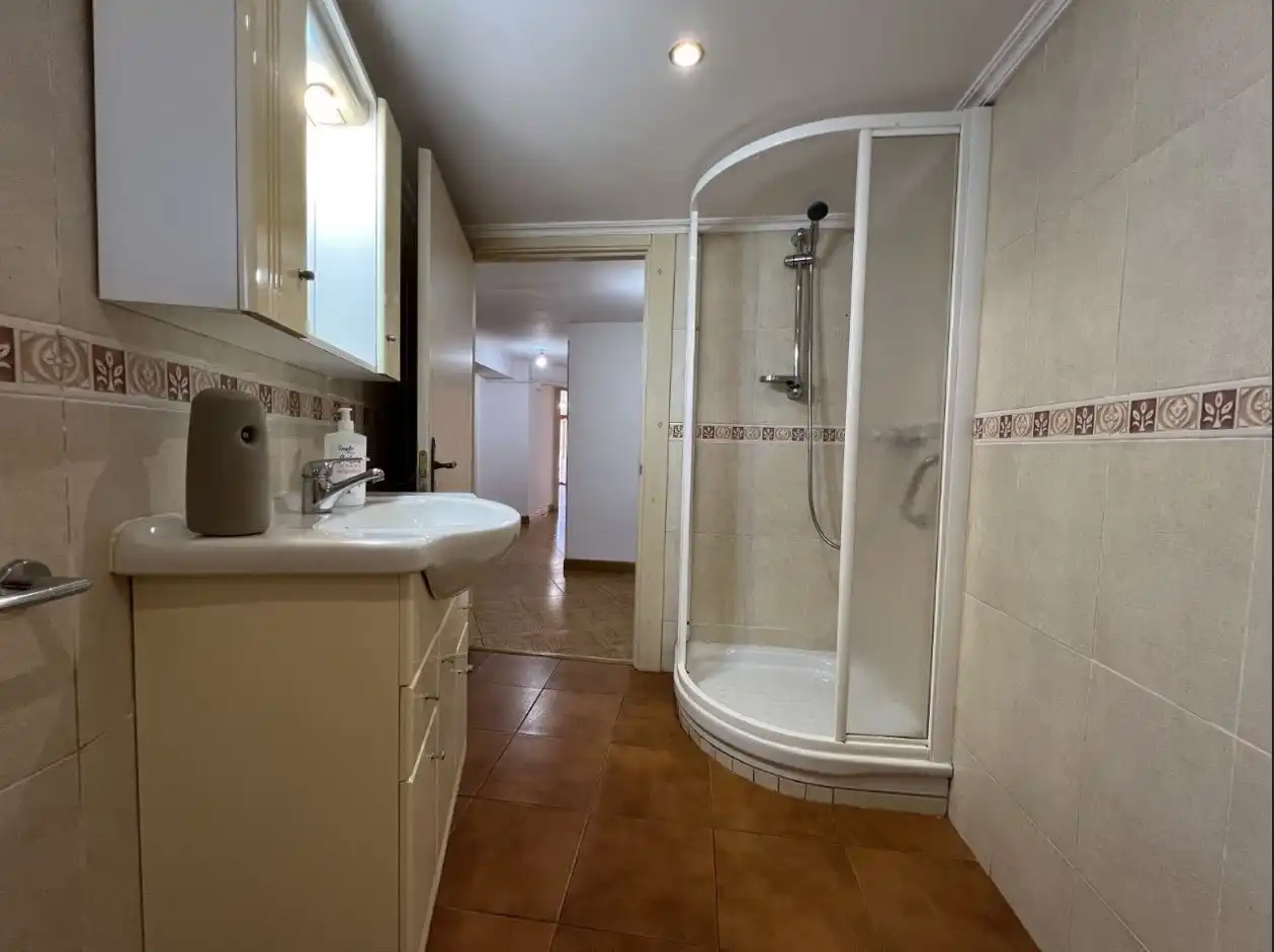 Bathroom of Flat for sale in Jaca