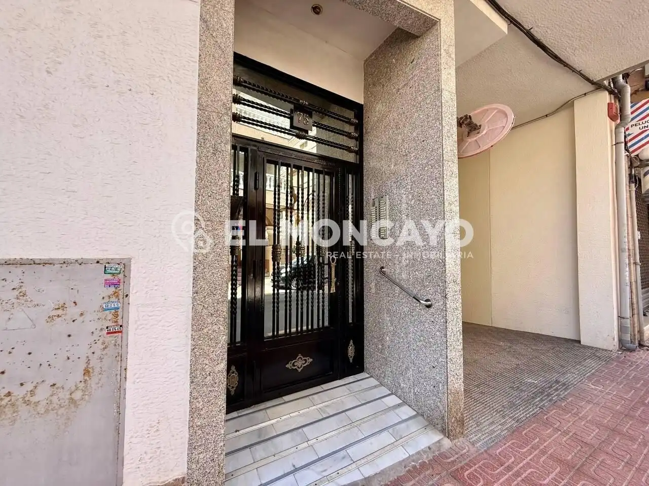 Apartamento con ascensor en venta en La Mata, imagen 36