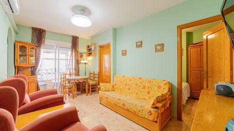 Foto 3 de Piso en venta en Calle la Loma, Avenida Habaneras - Curva de Palangre, Torrevieja