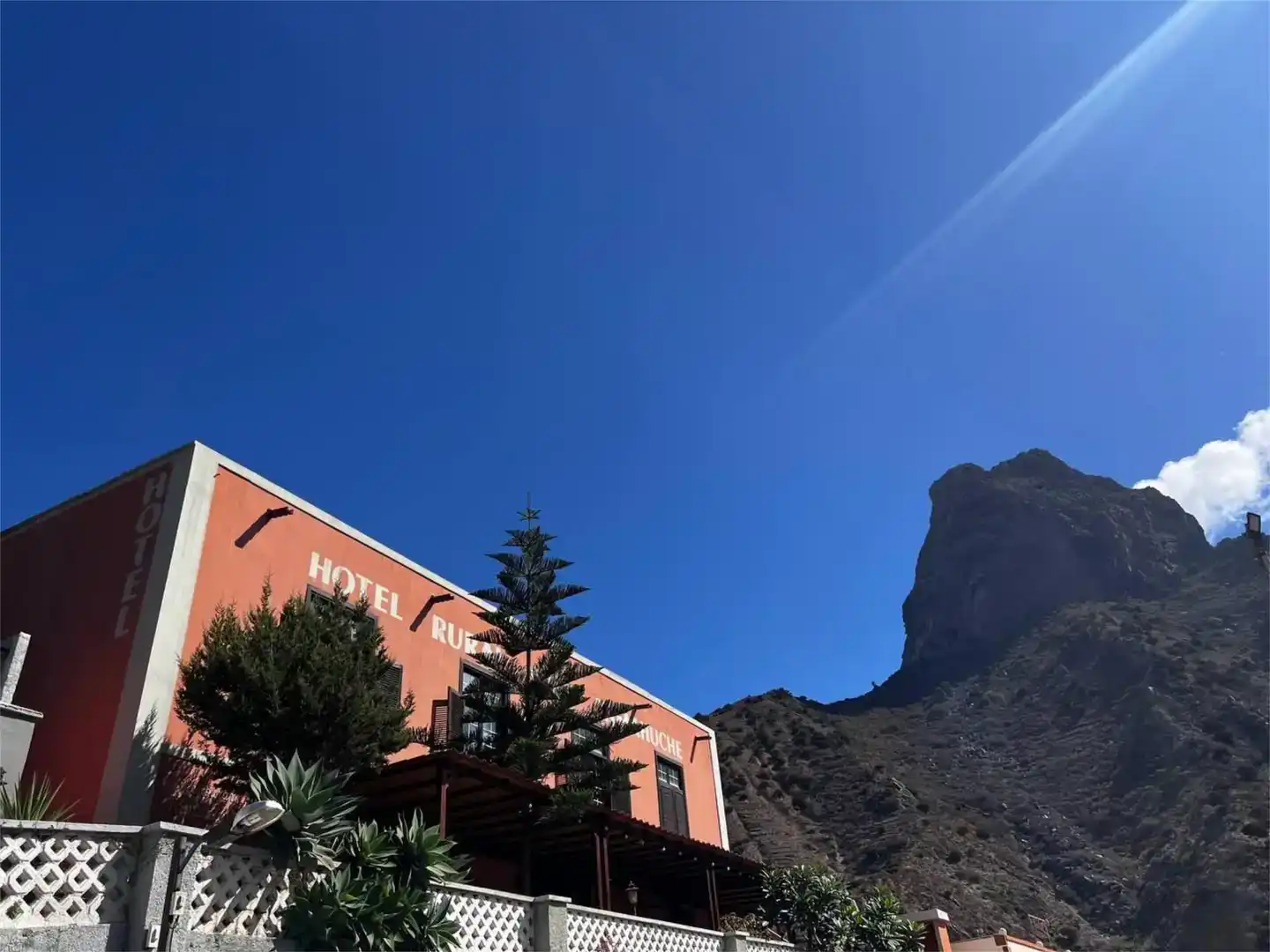 Local en venta en Vallehermoso con Amueblado
