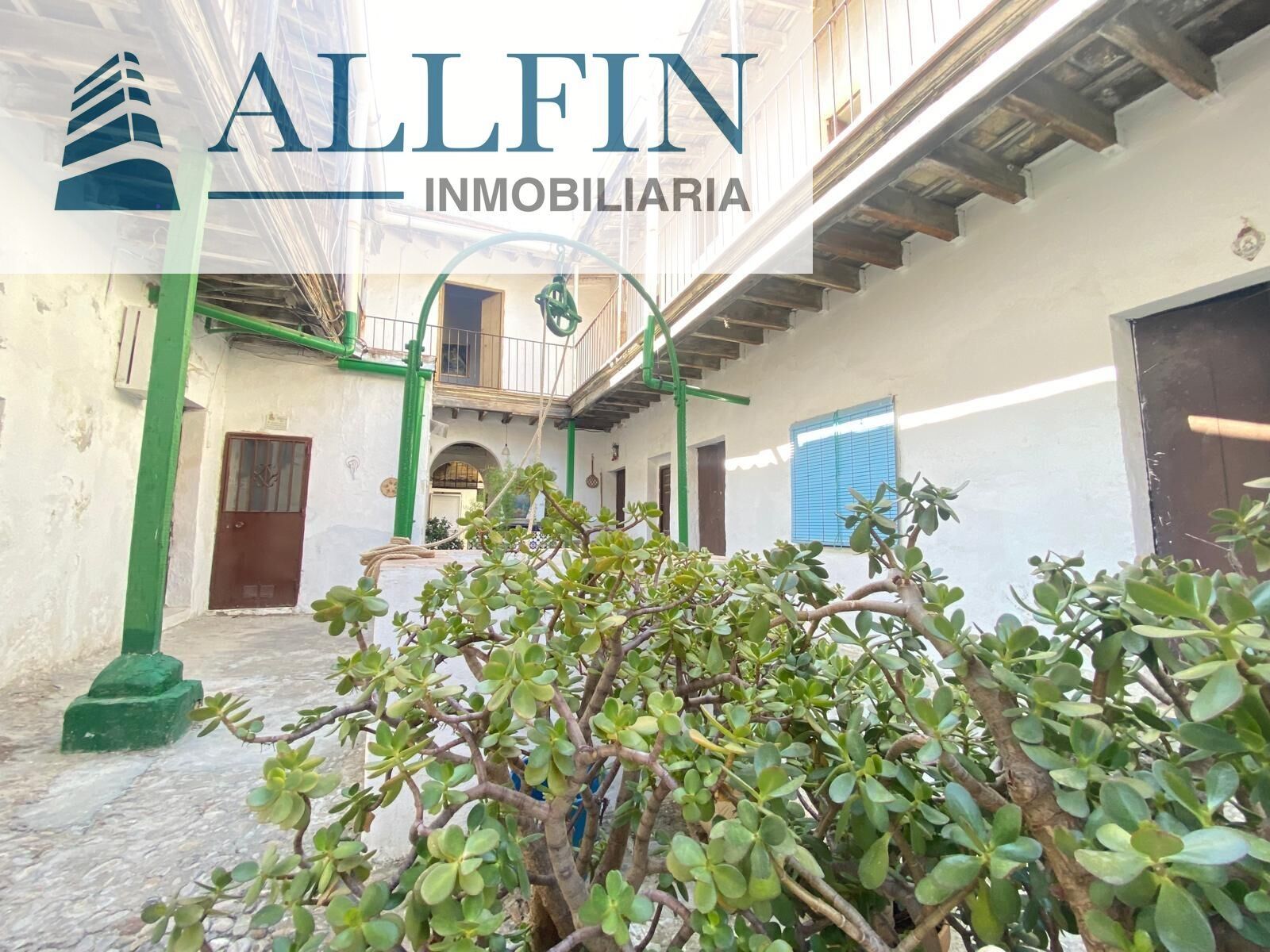 Exterior view of Study for sale in Jerez de la Frontera