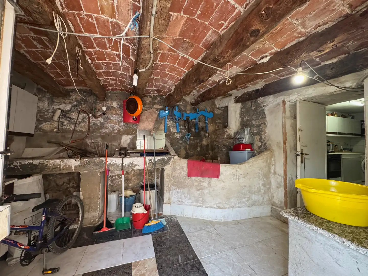 Finca rústica en venda en Amusquillo amb Calefacció, Terrassa i Traster