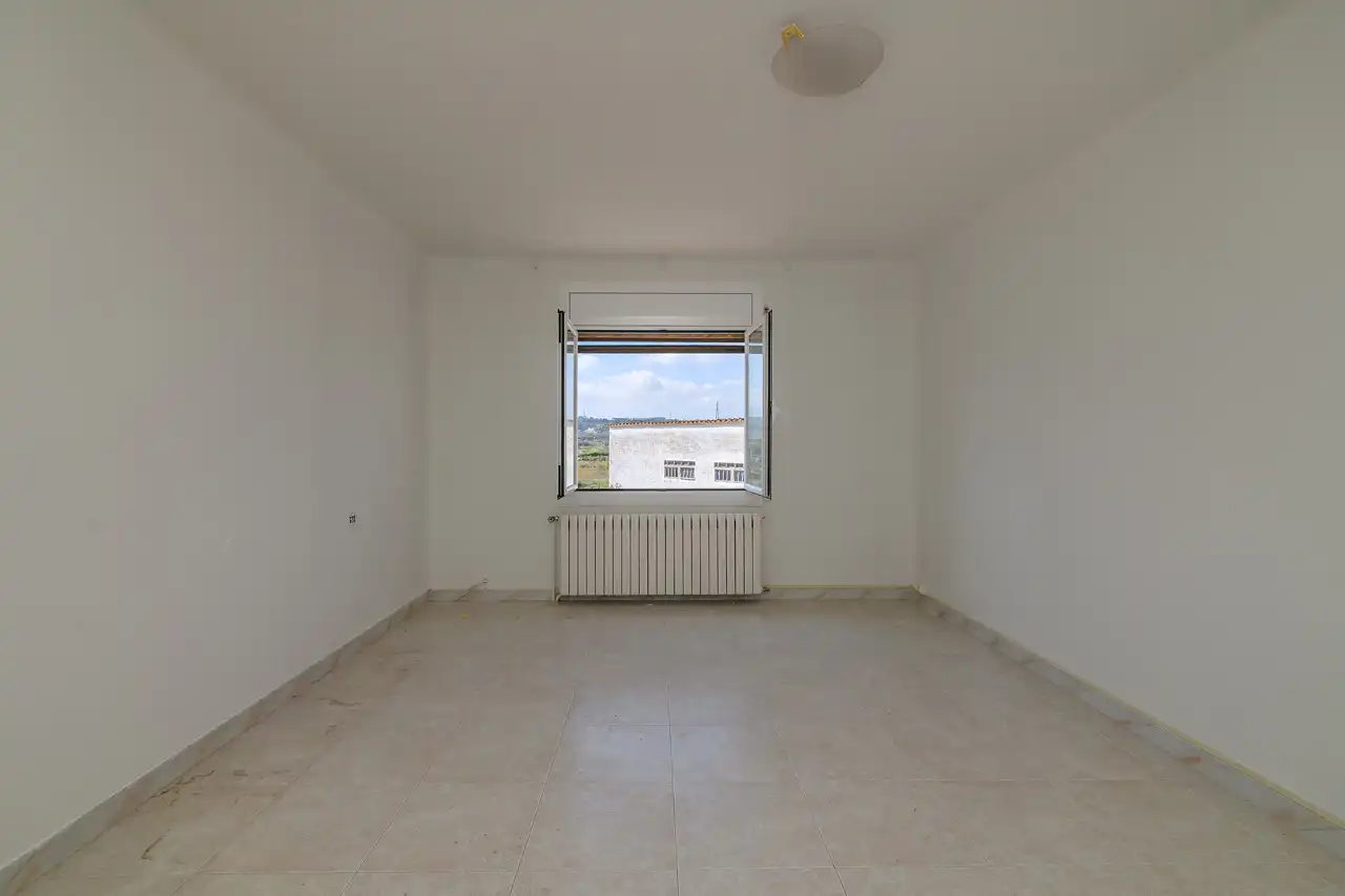 Sala d'estar de Finca rústica en venda en Manresa amb Calefacció, Jardí privat i Traster