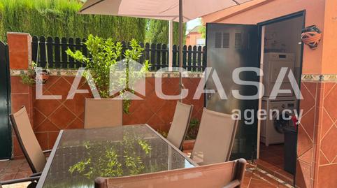 Photo 2 of Single-family semi-detached for sale in Estocolmo, Avenida de Europa, Sevilla