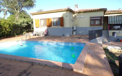 Swimming pool of House or chalet for sale in Santa Coloma de Farners  with Air Conditioner, Heating and Private garden