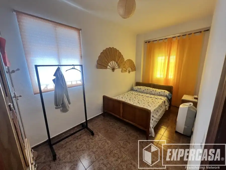 Dormitori de Casa o xalet en venda en Torrent amb Terrassa i Piscina