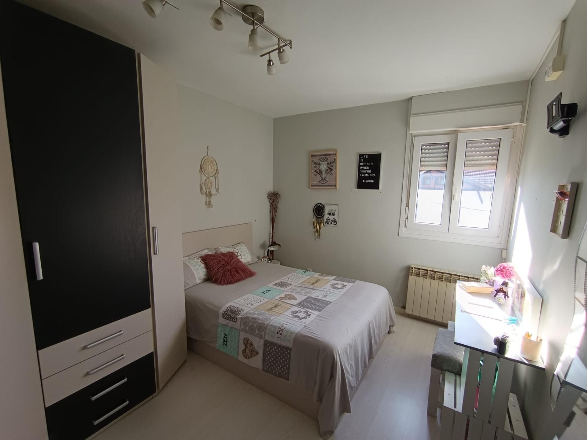 Bedroom of Flat for sale in Güeñes  with Heating, Terrace and Storage room