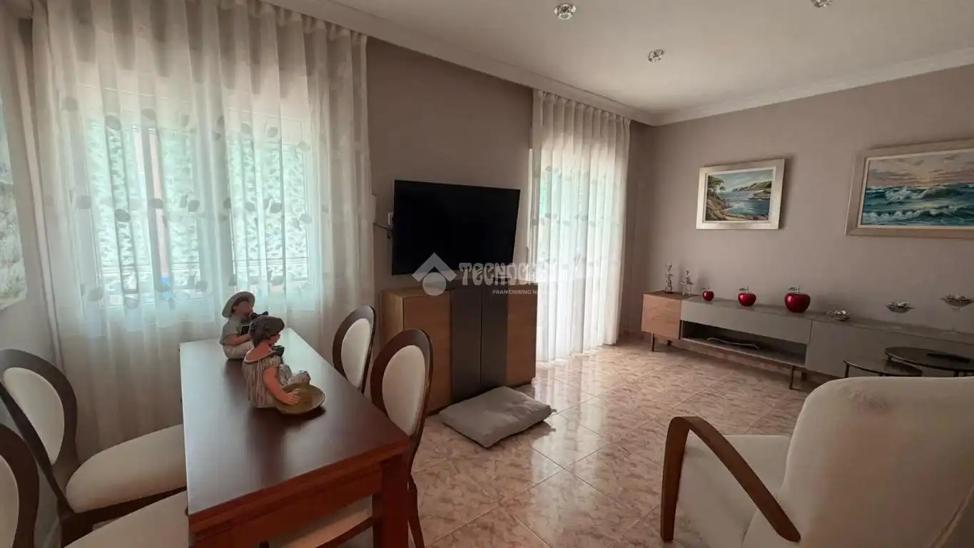 Flat with lift for sale in Carabanchel, imagen 2