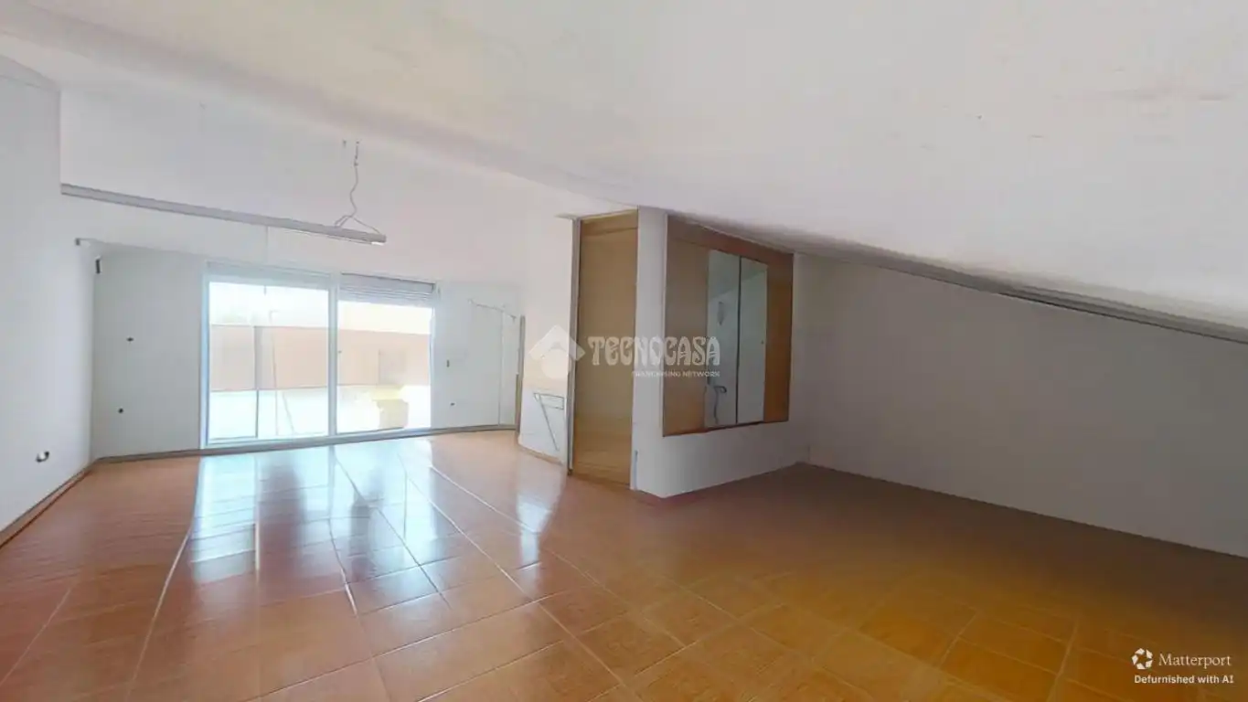 Casa adosada en venda en Barberà del Vallès amb Aire condicionat, Calefacció i Terrassa