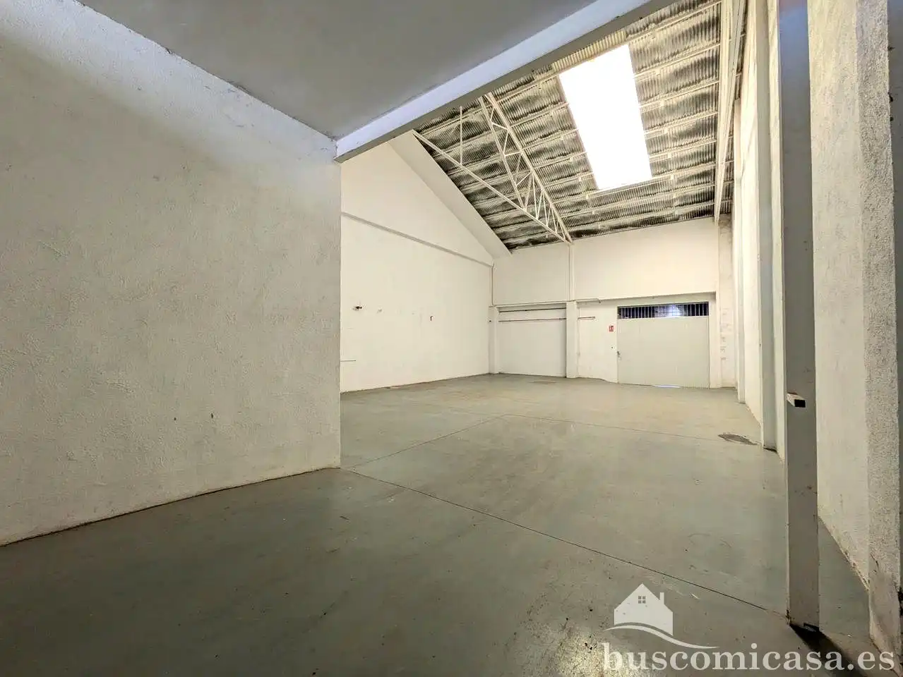 Industrial buildings for sale in Linares