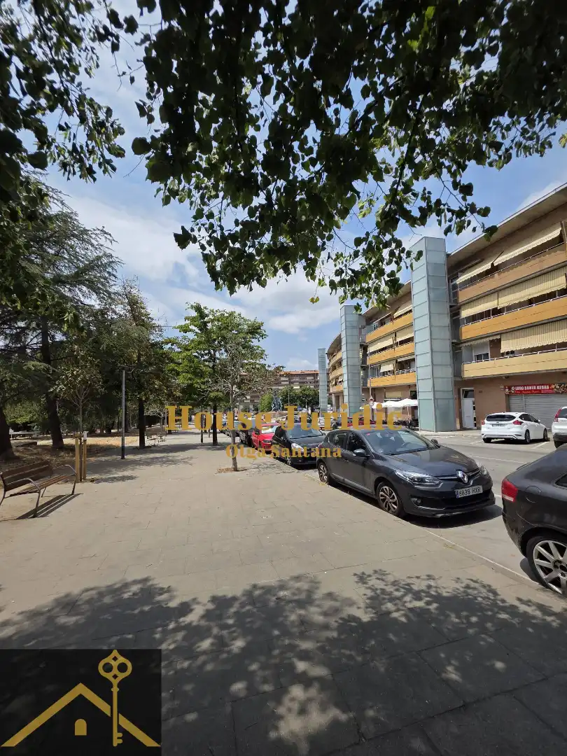 Vista exterior de Ático en venta en Mataró con Calefacción, Parquet y Terraza