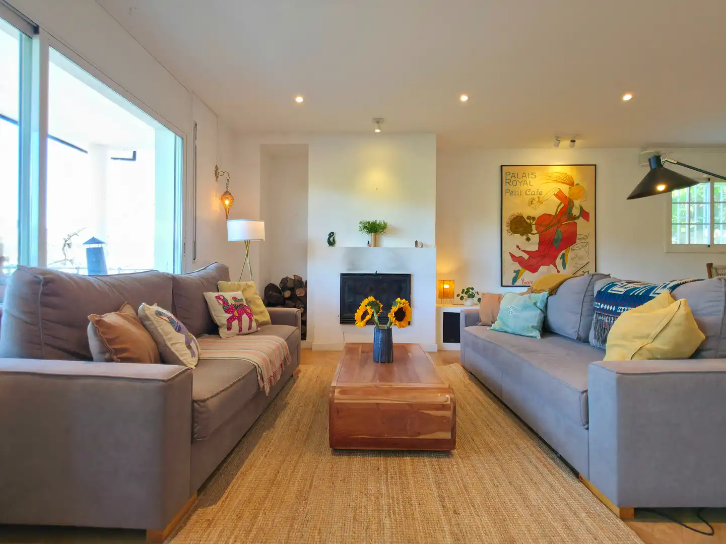Sala de estar de Casa o chalet en venta en Corbera de Llobregat con Aire acondicionado, Calefacción y Jardín privado