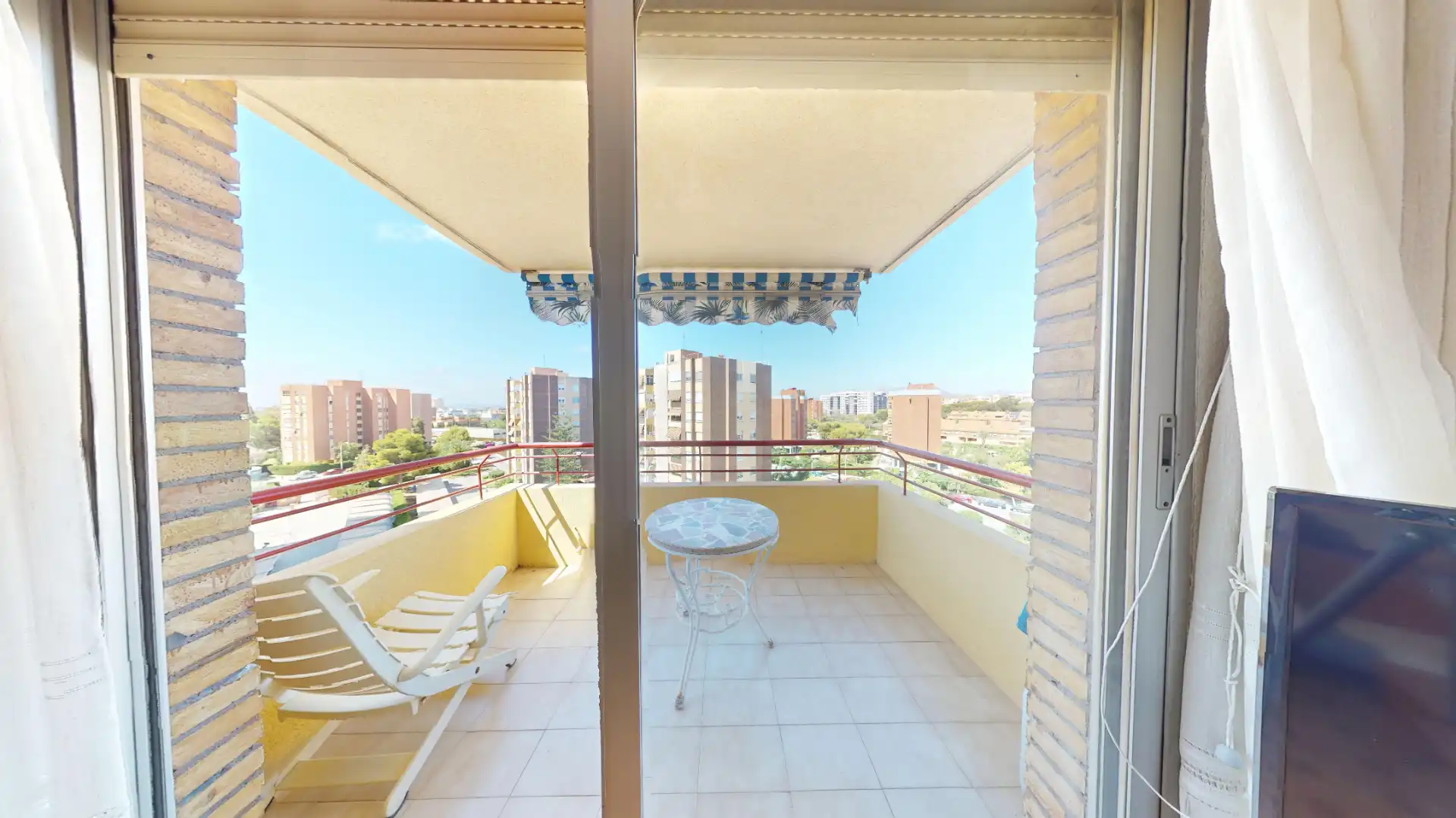 Terraza de Piso en venta en Alicante / Alacant con Aire acondicionado, Terraza y Amueblado