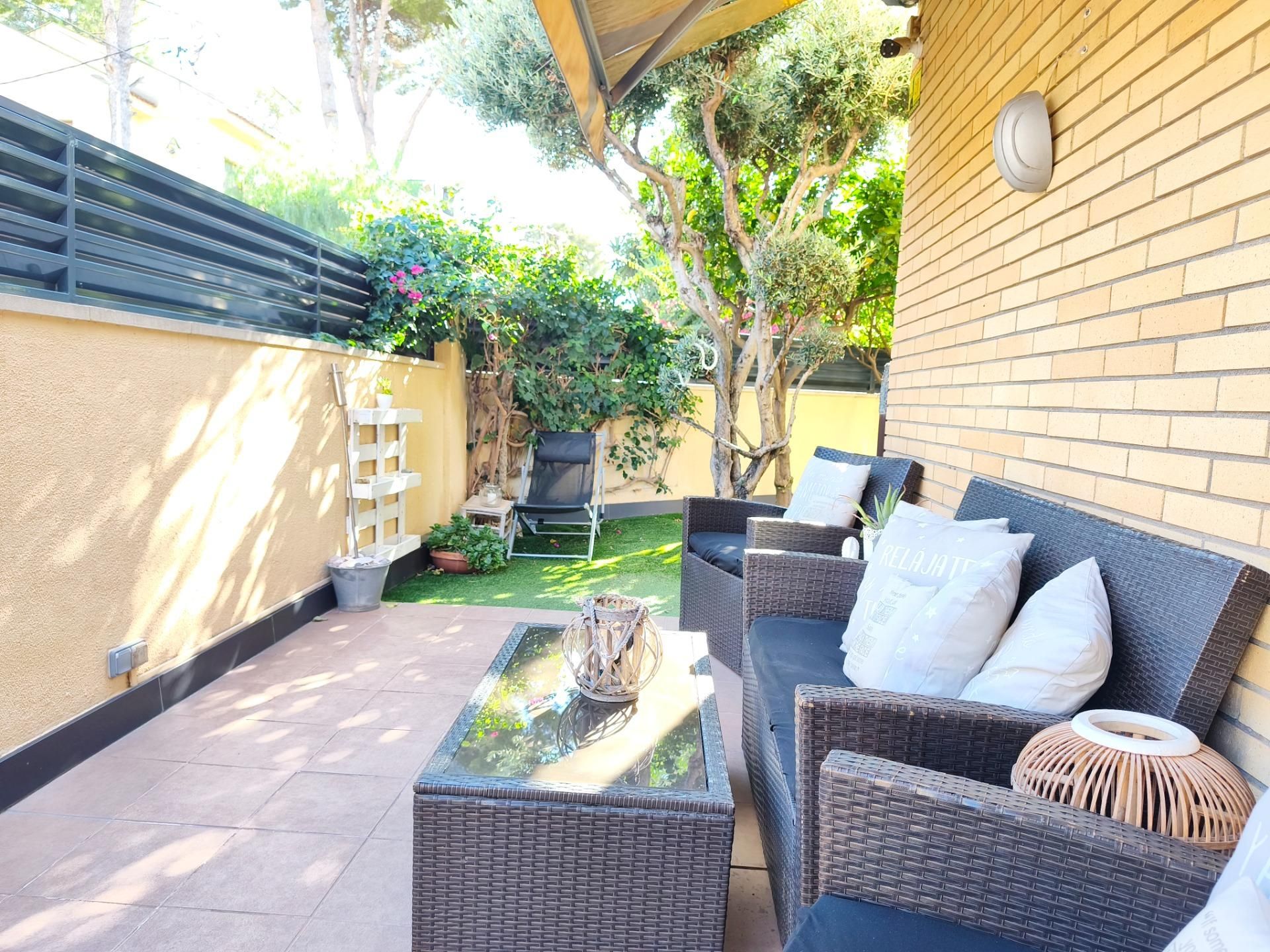 Terrace of Single-family semi-detached for sale in Castelldefels  with Air Conditioner, Heating and Private garden