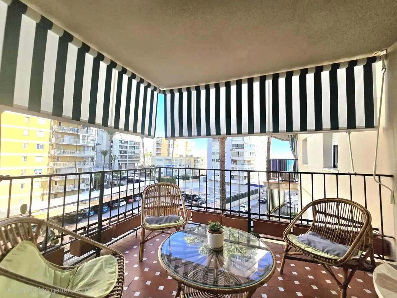 Apartamento con ascensor en venta en Playa de Levante