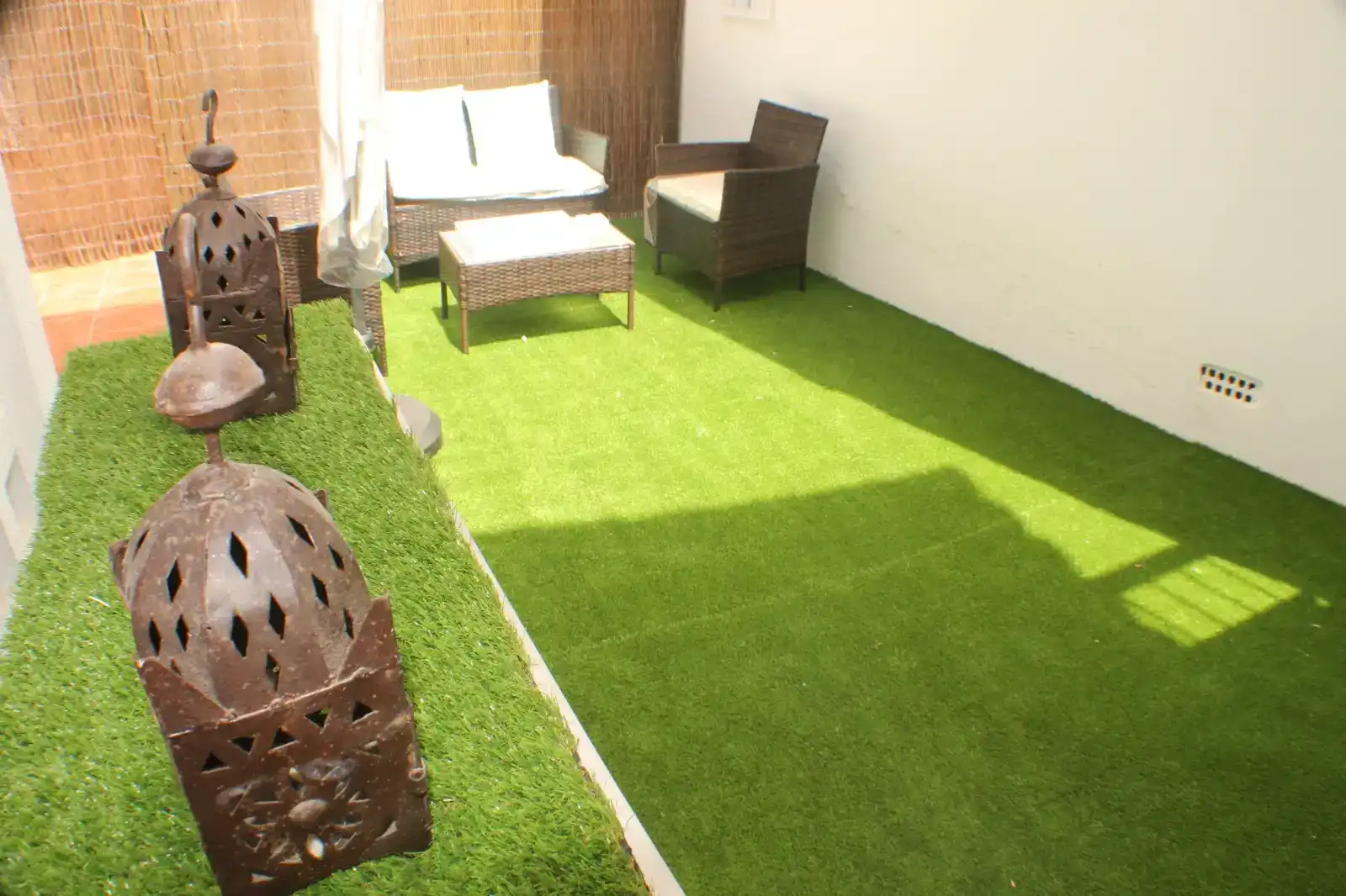 Terrasse von Wohnung zur Miete in La Alcaidesa mit Klimaanlage, Schwimmbad und Balkon