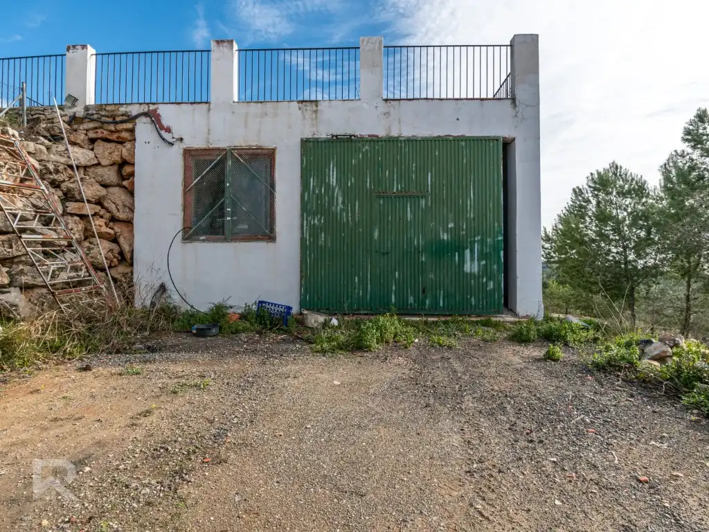 Vista exterior de Casa o chalet en venta en Llutxent