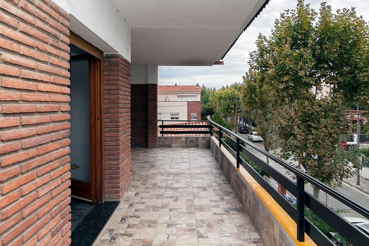 Terrace of Flat for sale in Parets del Vallès  with Private garden, Terrace and Balcony