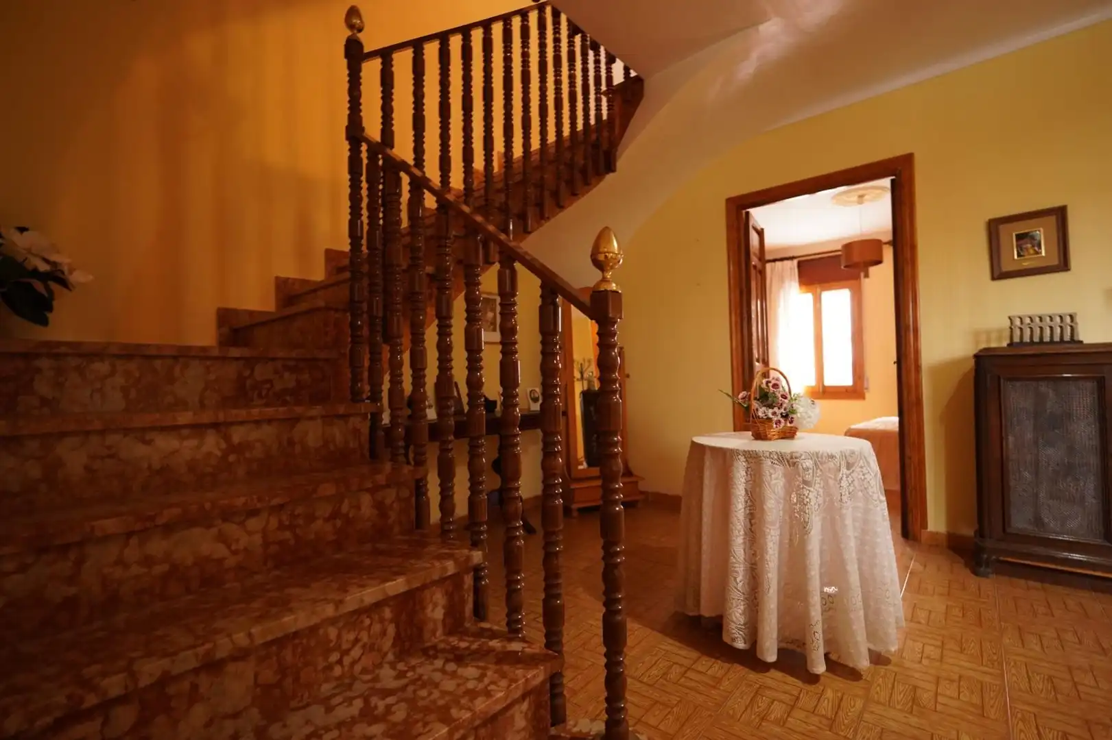 Reihenhaus mit Terrasse zum Verkauf in Cuevas de San Marcos, imagen 40