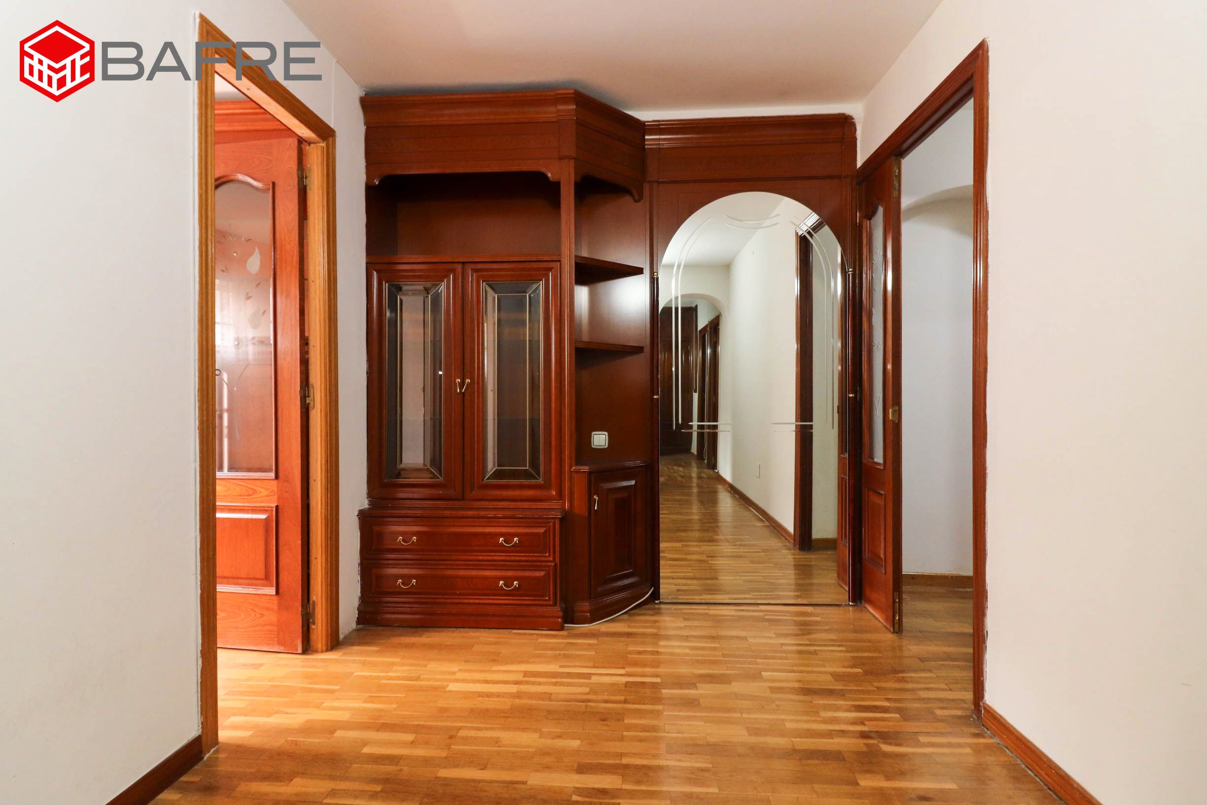 Flat for sale in  Madrid Capital  with Heating