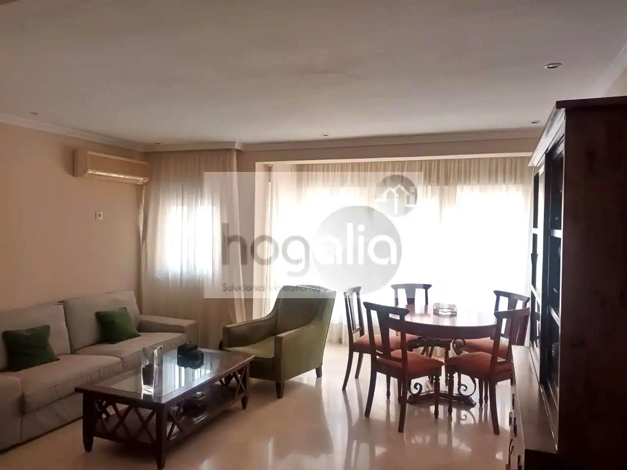 Flat for rent in Triana Oeste